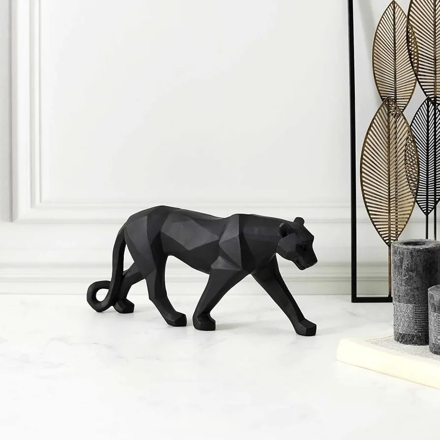 Regal Panther Sculpture – Hand-Carved Luxury Resin Figurine Perfect Gift