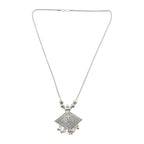 Floral motif pendant        
